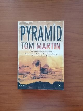 Libro "Pyramid" Tom Martin Ed. 2008