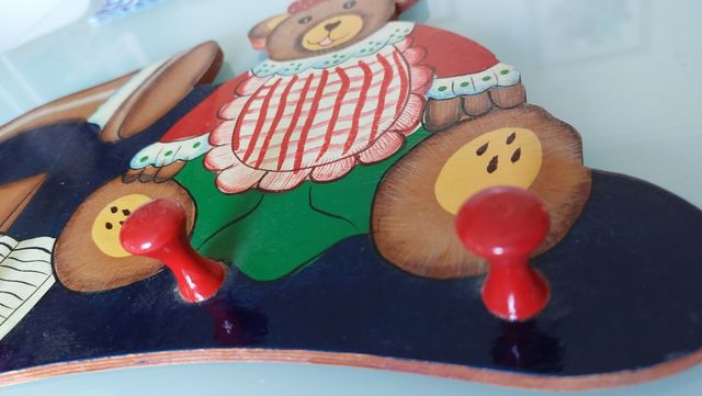 PERCHERO INFANTIL. OSO TEDDY