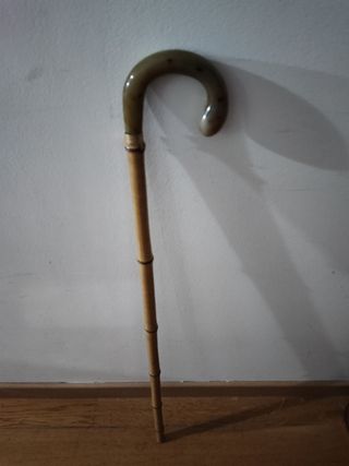 Bastón con puño tipo resina