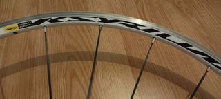 Llanta delantera Mavic Ksyrium carretera fixie