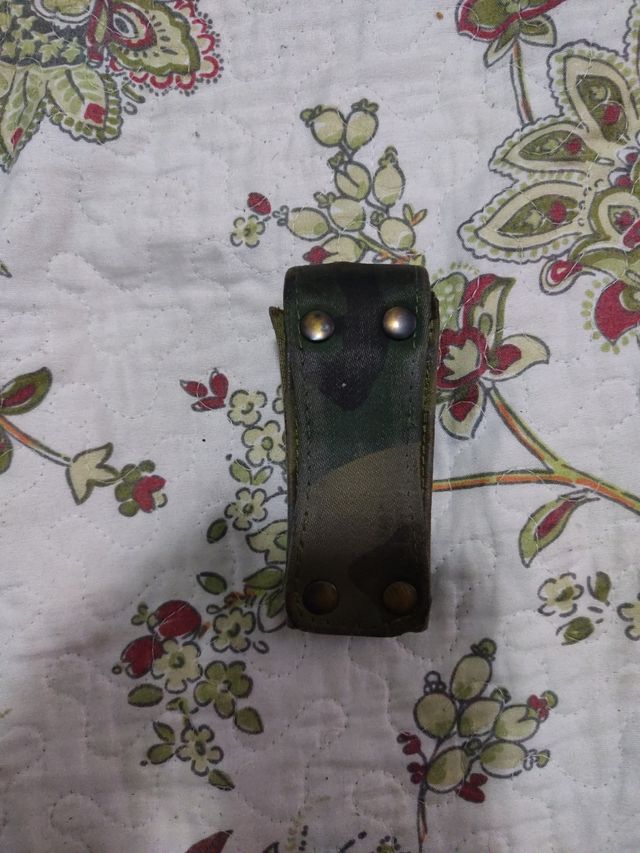 Porta cargador individual pistola