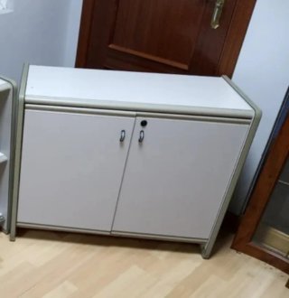 Pareja de muebles de oficina
