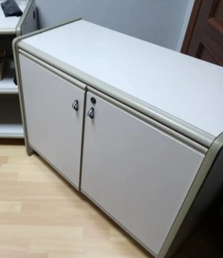 Pareja de muebles de oficina