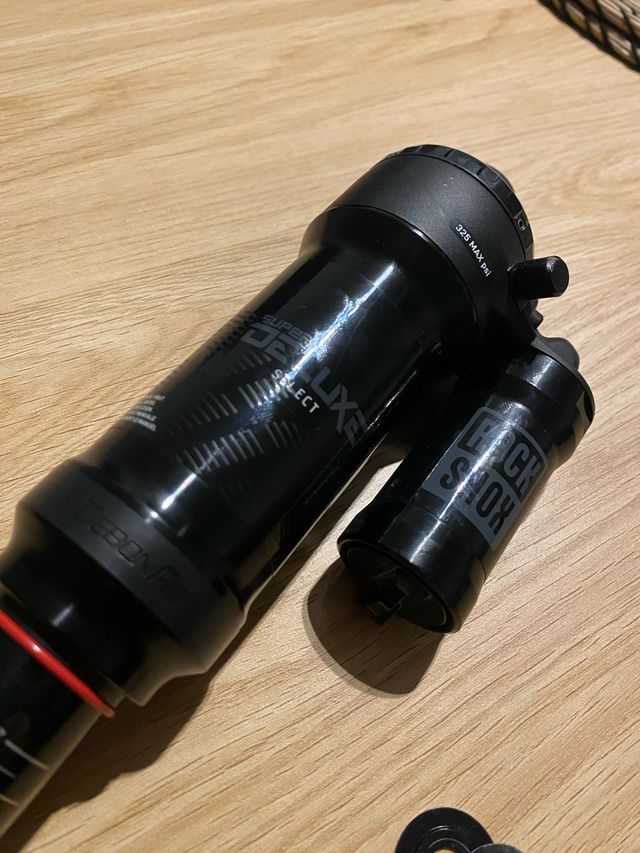 ROCKSHOX SUPER DELUXE SELECT