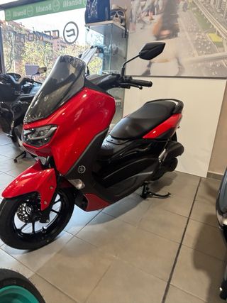 YAMAHA NMAX 125