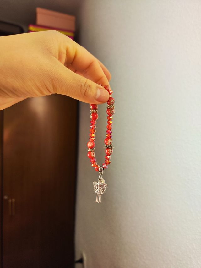 pulsera roja