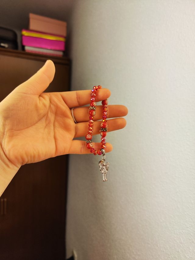 pulsera roja