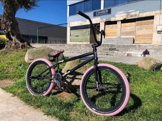 Bicicleta BMX Freestyle