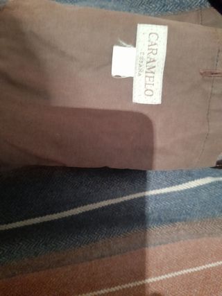 CHAQUETA DE PANA Y POLIPIEL CARAMELO