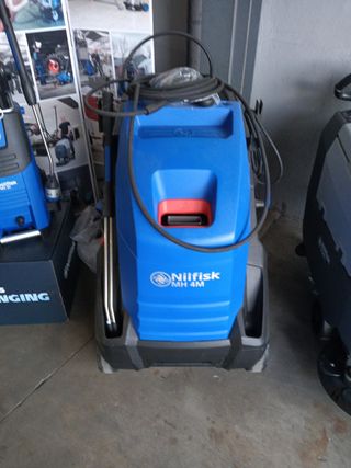 Maquinaria limpieza nilfisk y viper