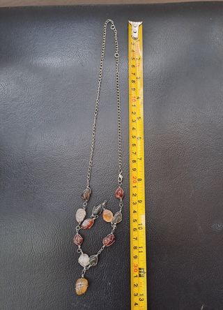 Collar de piedras semipreciosas y plata