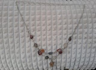 Collar de piedras semipreciosas y plata