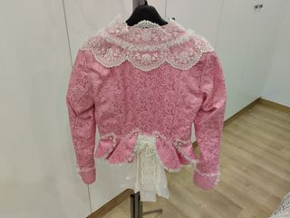 Traje de fallera con dos corpiños y zapatos