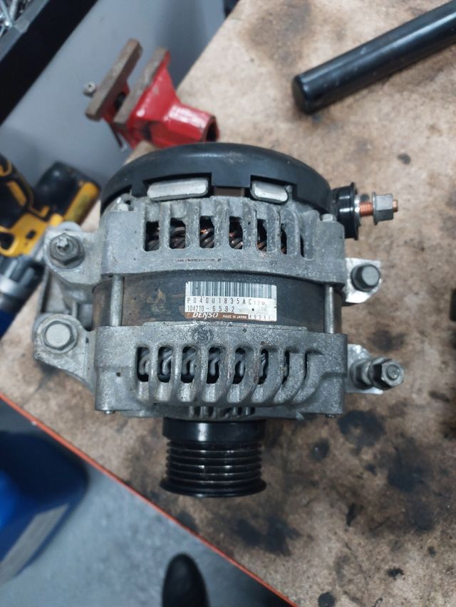 Alternador Grand Cherokee 2017