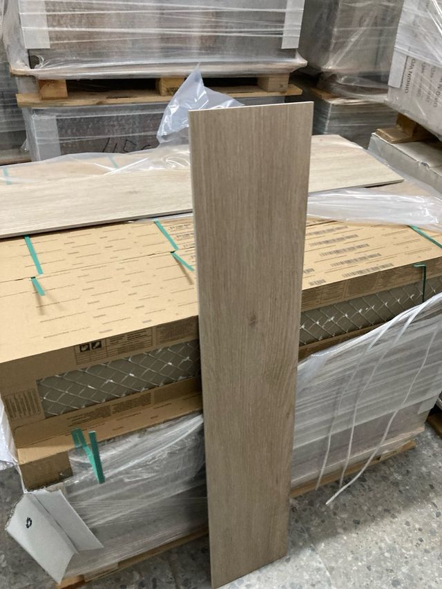 baldosa porcelanico madera chloe beige 23X120