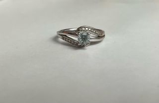 Anillo de compromiso aguamarina diamante