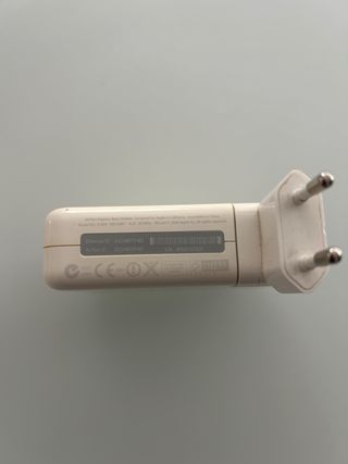 Apple Airport Express (1st Generation)