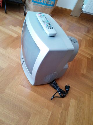 TV Culo Basic Line 14"