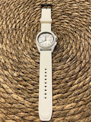 Reloj deportivo unisex DKNY