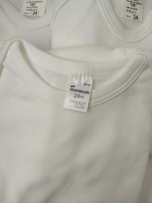 3+1 bodys 24 meses M/C blancos