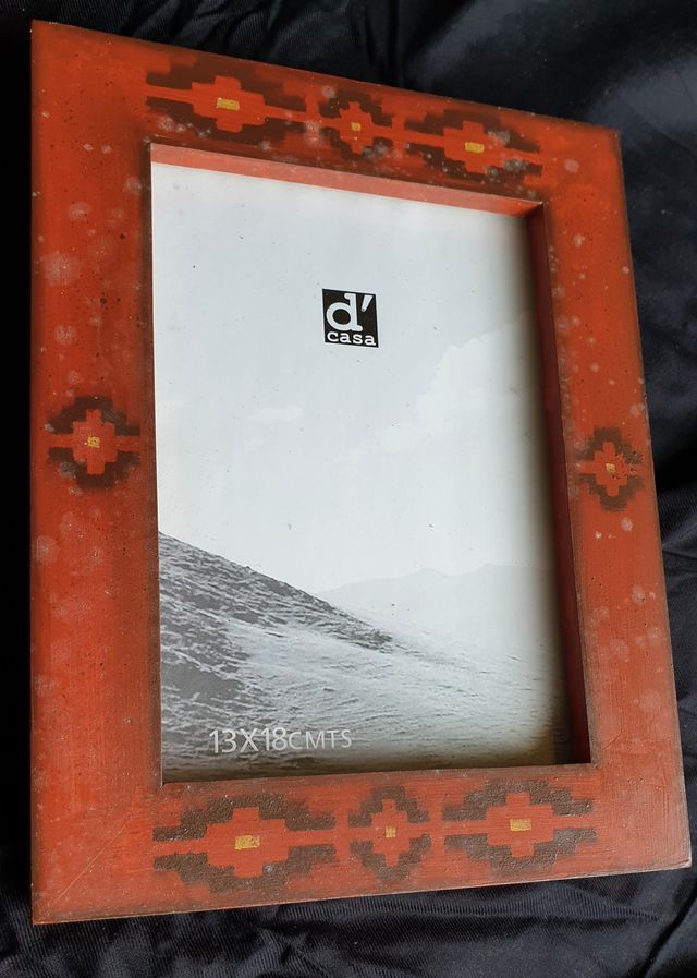 Portarretrato / Pieza única / Pintada a mano