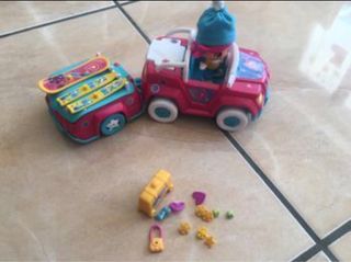 Coche con remolque para la nieve, Pinypon