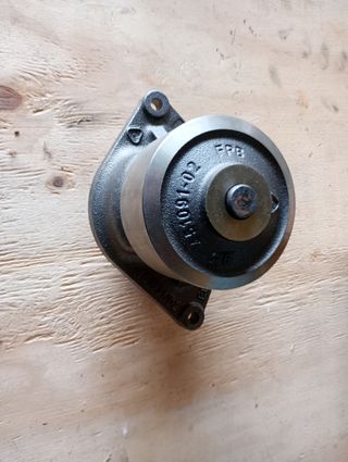 Bomba agua tractores