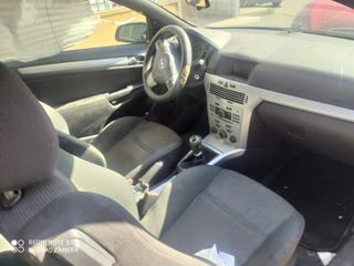DESPIECE DE OPEL ASTRA GTC 1.6 16V AÑO 2007