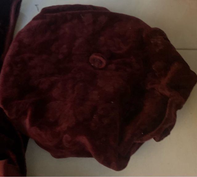 Vestido terciopelo 9-12meses con 2 zapatos y gorro