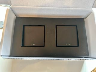 BSEED Interruptor Doble Negro mate de pared