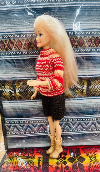 muñeca tipo barbie🧸☘️🎽🌺💐🌈