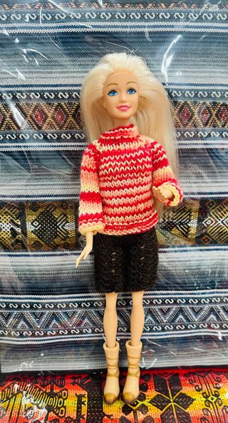 muñeca tipo barbie🧸☘️🎽🌺💐🌈