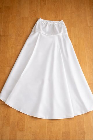 cancan novia silueta A talla Mediana. ULTIMO