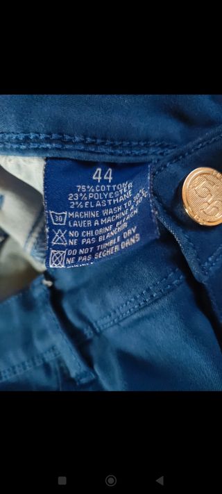 Pantalón a estrenar.Talla 44