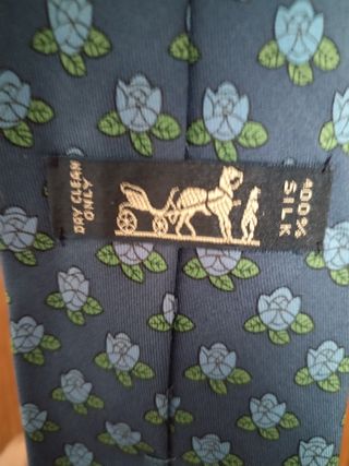 CORBATAS HERMES PARIS
