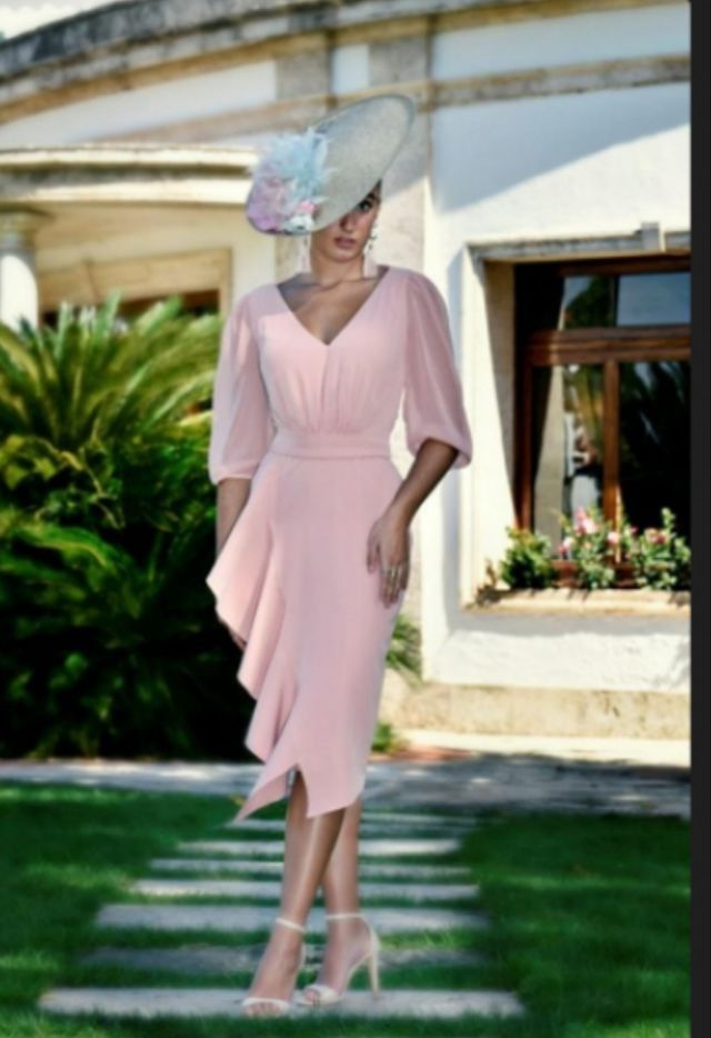 Elegante vestido fiesta ideal comuniones diferente