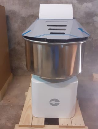 AMASADORA ESPIRAL 20 LITROS, 17 KG DE MASA