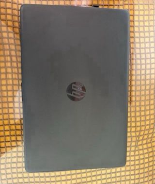 Ordenador HP 250 G7 Notebook PC