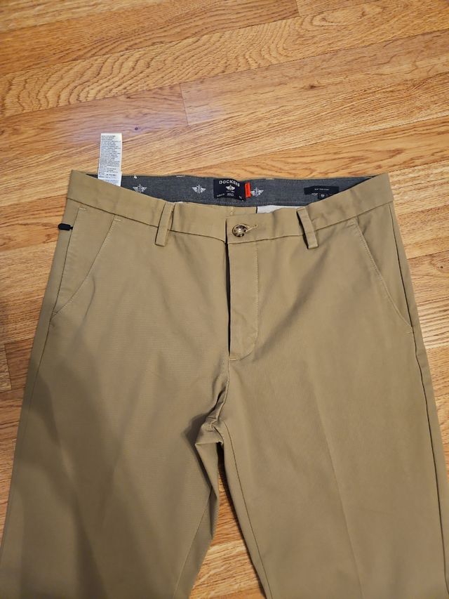 Pantalón chino Dockers hombre
