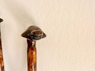 Tre bastoni da passeggio antichi