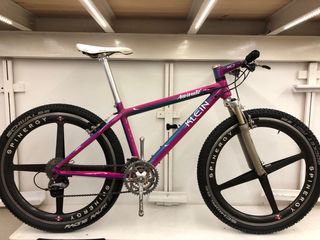 Klein Attitude MC2 Coral Reef 18” 1995