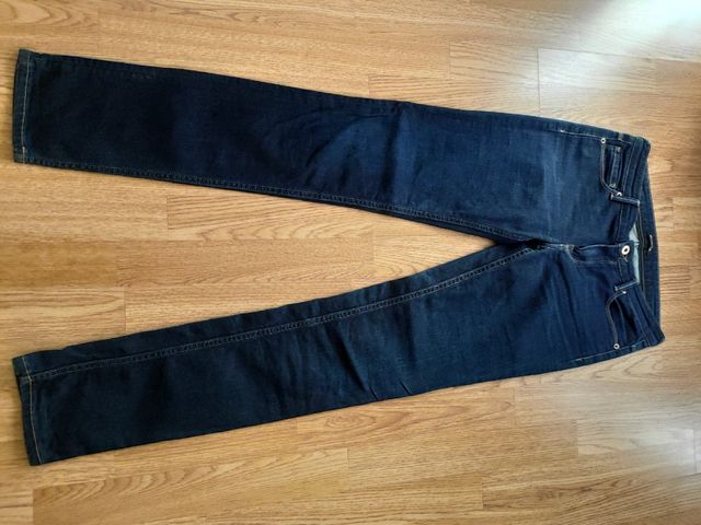 Vaqueros Massimo Dutti.