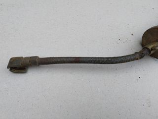 Antico ingrassatore in ottone