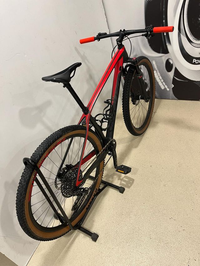 Stumpjumper HT Expert Carbon 29