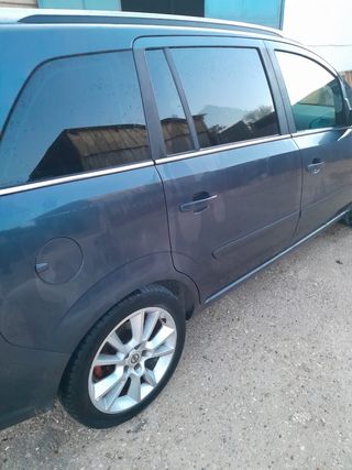 Opel Zafira 2006