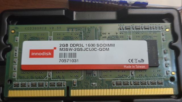 2 modulos RAM DDR3L SODIMM 2GB