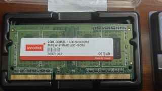2 modulos RAM DDR3L SODIMM 2GB
