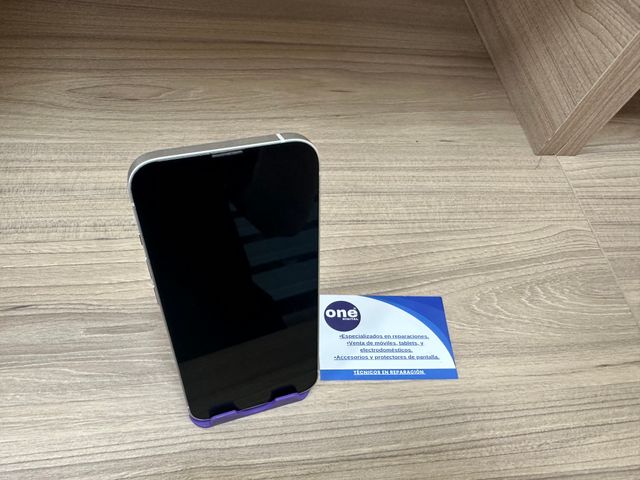 Apple iPhone 13 256GB Color Blanco Bateria 89%.