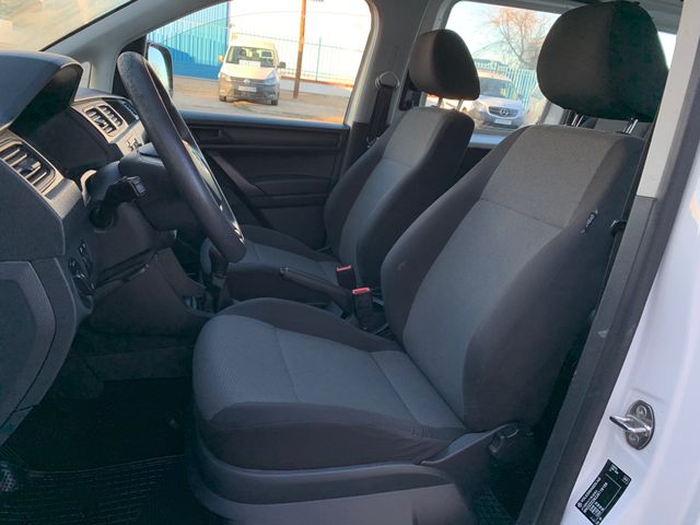 VOLKSWAGEN CADDY KOMBI ** 5 PLAZAS** ** AÑO:2019**