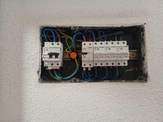 ELECTRICISTA DOMICILIARIO 